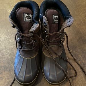 Ranger’s thermal light boots